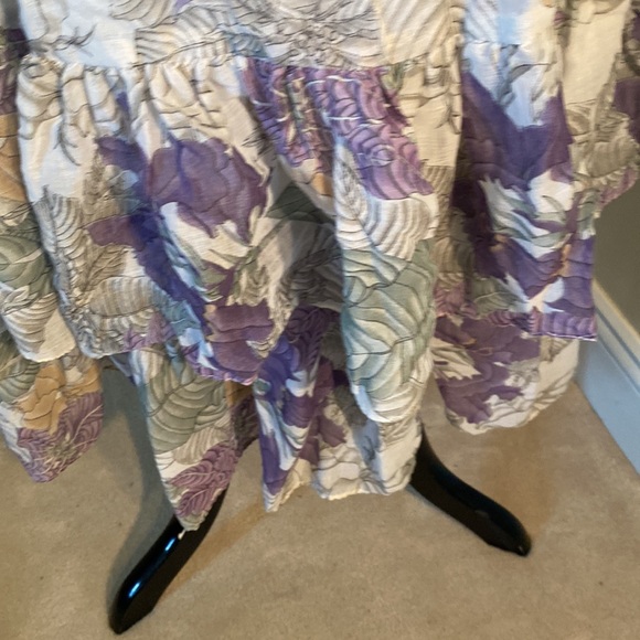 Vintage 1990s Beautiful Flirty & Airy Lavender and White Midi Fancy Dress - Picture 4 of 7